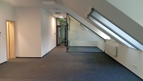 Administratívne priestory, Trenčín - fotografia 3
