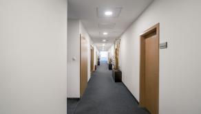 NA PREDAJ Polyfunkčná budova s výbornou dostupnosťou a investičným potenciálom | Bratislava – Nové Mesto - fotografia 8