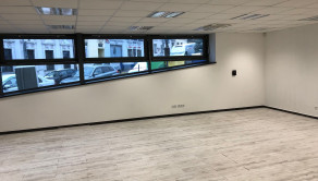 Obchodný/kancelársky priestor na prízemí, 111 m² + 4x PARKING, Smrečianska-BAIII - fotografia 3