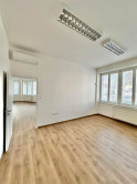 Administratívne priestory na prenájom, 80 m2, Trenčín –  pri OC MAX - fotografia 1