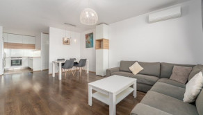 Na predaj 3 izbový byt s balkónom v obci Slovenský Grob  - fotografia 4