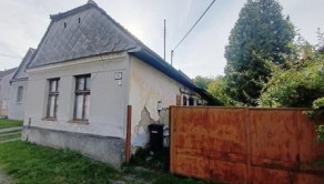 Na predaj starší 5-izbový rodinný dom v obci Jablonica, okres Senica TOP - fotografia 2