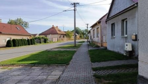 Na predaj starší 5-izbový rodinný dom v obci Jablonica, okres Senica TOP - fotografia 5