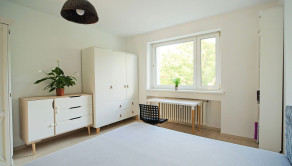 Na predaj priestranný a svetlý 2-izbový byt s balkónom - fotografia 3