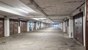  Na predaj garáž na Macharovej ulici - Bratislava V - fotografia 3