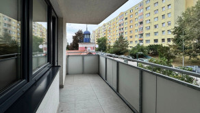 Na prenájom svetlý 2-izbový byt s výmerou a priestranným balkónom  - fotografia 15