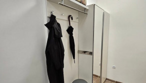 Na predaj priestranný 3-izbový byt s balkónom na obľúbenej Oravskej ulici v Bratislave – Nivy TOP - fotografia 14