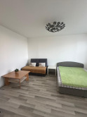 Na prenájom svetlý a zariadený 1 izbový byt o celkovej výmere 32m2 s lodžiou - fotografia 6