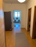 Na prenájom priestranný 1-izbový byt s výmerou 45 m2 v obľúbenej lokalite Petržalky  - fotografia 5