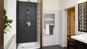 Na prenájom elegantný, nadštandardne priestranný 2-izbový byt s výmerou 80 m2  - fotografia 15