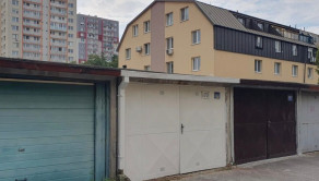 Na predaj garáž v mestskej časti Bratislava – Rača - fotografia 1