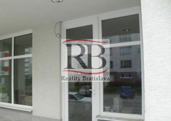 Obchodný priestor na prenájom - 300 m2, Bratislava III - Kramáre