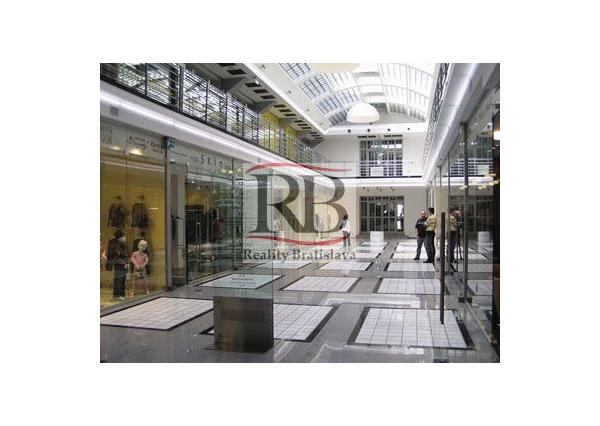 Lukratívny butik v centre