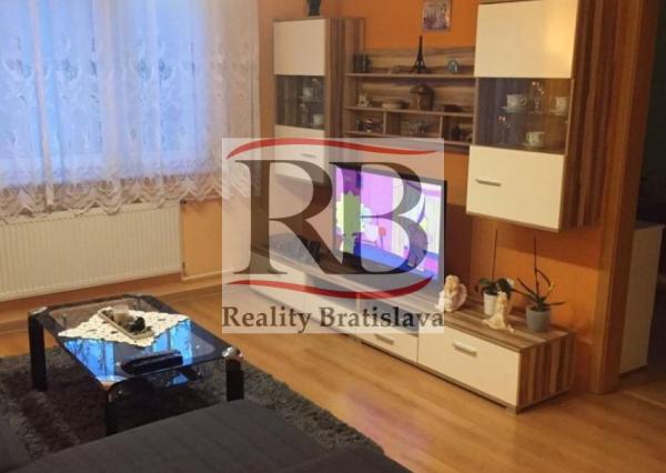 3-izbový byt na Teplickej ulici v Bratislave, časť Nové mesto