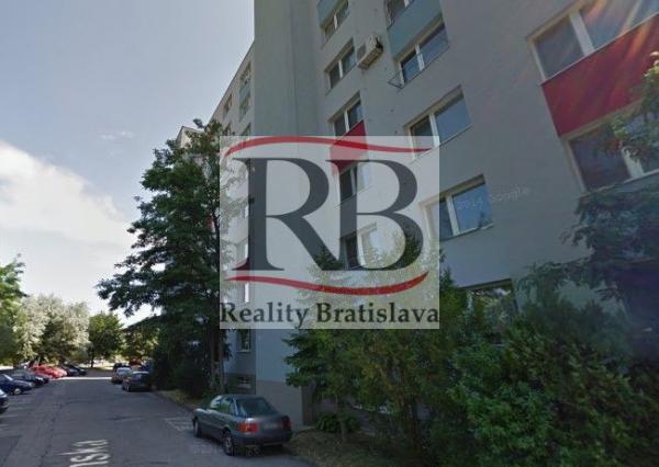 Na prenájom kompletne zrekonštruovaný byt na Estónskej ulici v Podunajských Biskupiciach