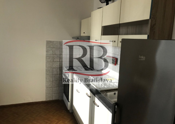 Byt na prenájom - ul. Bučinová, Bratislava II TOP