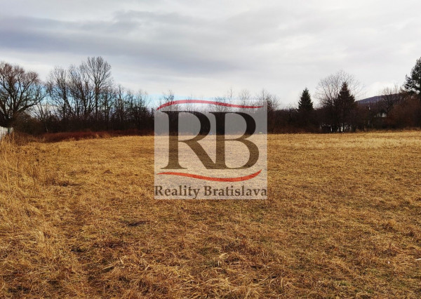 Stavebný pozemok v obci Jablonové