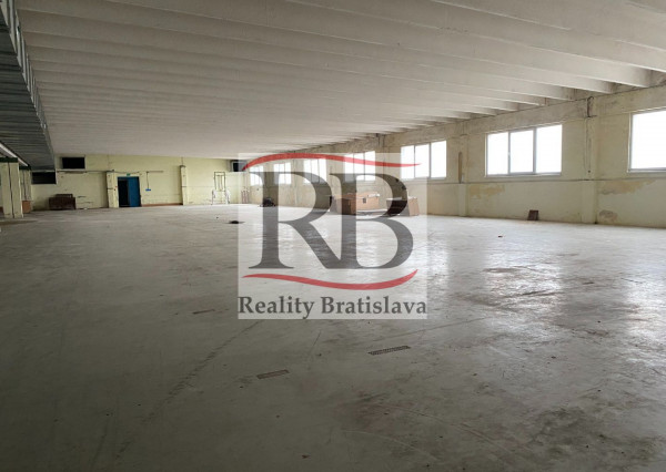 Skladovo – výrobný areál Kúty, Továrenská ulica