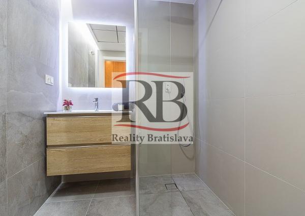 Apartmány s moderným dizajnom v Los Altos Torrevieja