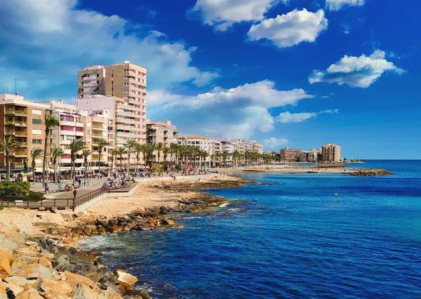 Moderné apartmány 300m od pláže v Torrevieja, Alicante
