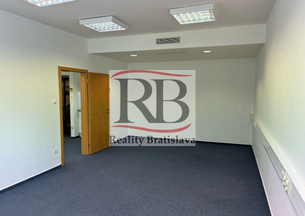 Kancelária na prenájom v Bratislave v Ružinovskej novostavbe