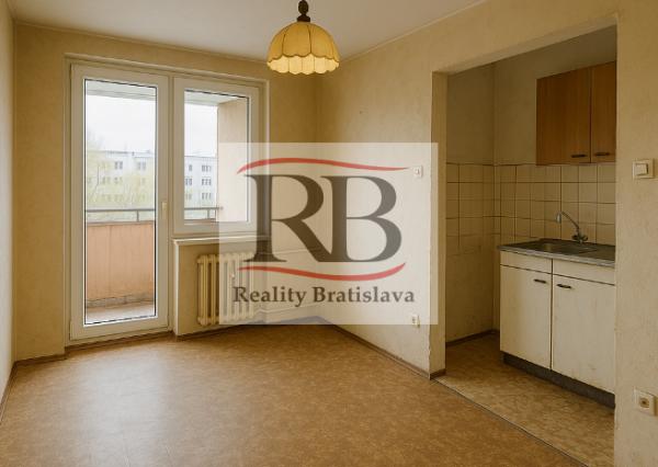 Garsónka v atraktívnej lokalite Nového Mesta