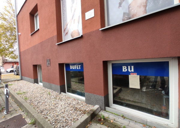 Obchodno-reštauračný priestor na Záhradníckej ulici na PREDAJ, RUŽINOV – Bratislava 2