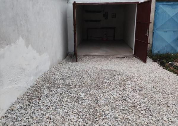 Na prenájom garáž na Chemickej ulici v Novom Meste, BA III