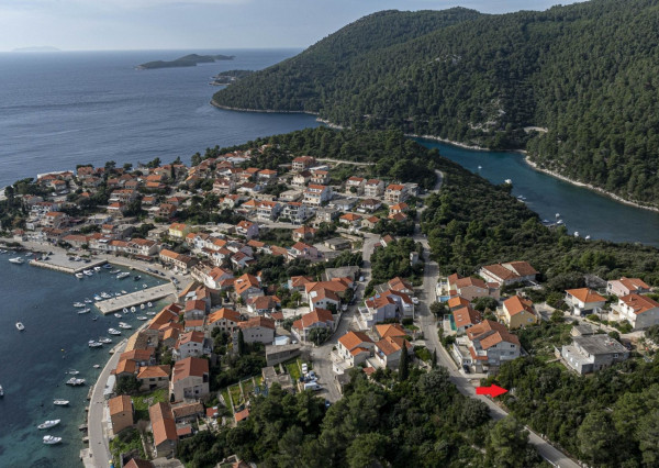 Slnečný pozemok len kúsok od pláže – ideálny pre apartmánový dom