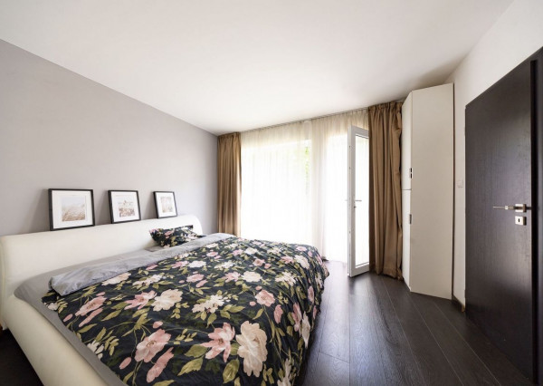 Na predaj -moderný 4‑izbový rodinný dom, Rovinka TOP