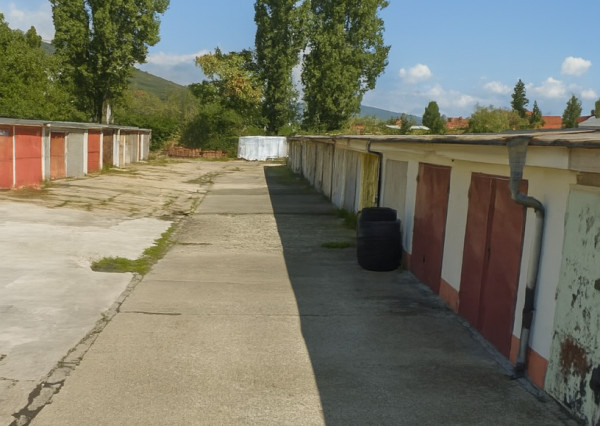 Garáž na predaj - ul. Teplická, Bratislava III