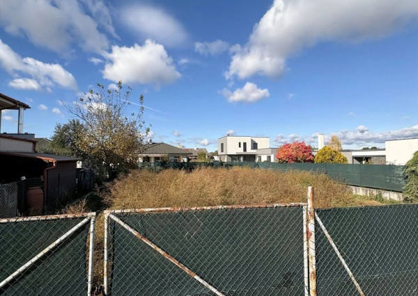 Stavebný pozemok , ul.Orechová, Ivanka pri Dunaji