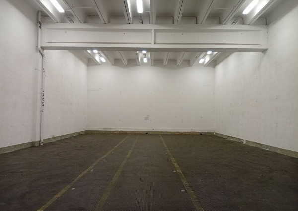 Skladové priestory, Trenčín