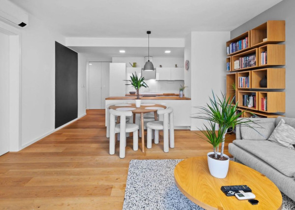 Byt na prenájom - ul. Okánikova, Bratislava I TOP