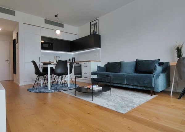 Byt na prenájom - ul. Továrenská, Bratislava I TOP