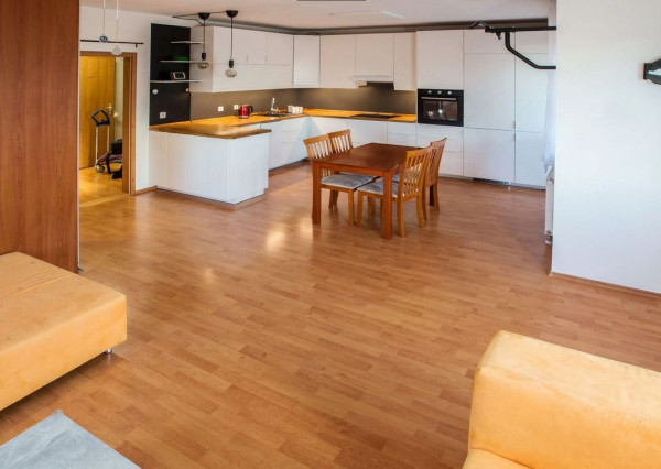 Byt na prenájom - ul. Vyšehradská, Bratislava V TOP