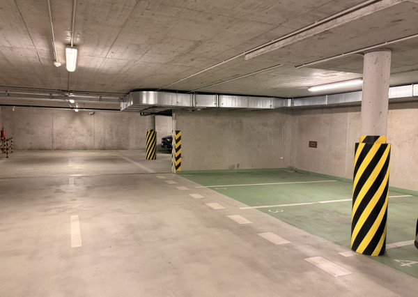 Parkovacie miesto na prenájom - ul. Panenská, Bratislava I 