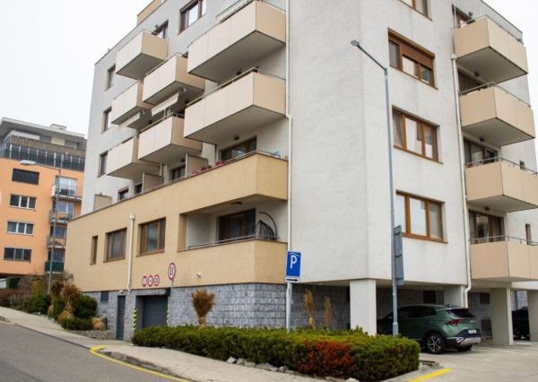 Byt na predaj - ul. Kadnárova, Bratislava III TOP