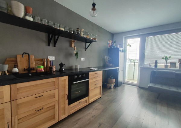 Byt na prenájom - ul. Uzbecká, Bratislava II TOP