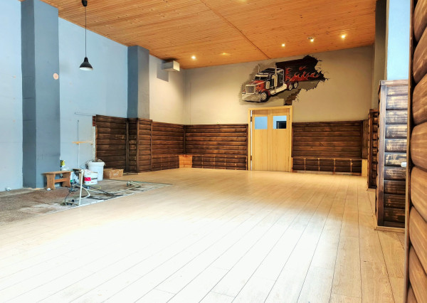 Obchodný priestor na prenájom - Ovsištské námestie, Bratislava V 