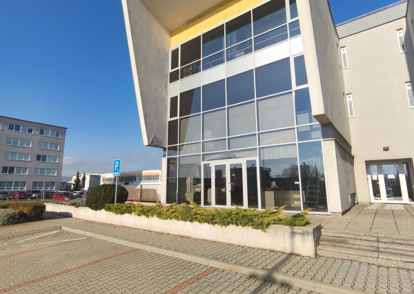 Sklad na prenájom - ul. Stará Vajnorská, Bratislava III