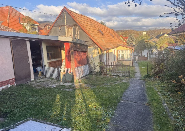 Stavebný pozemok pod Devínskym hradom na predaj