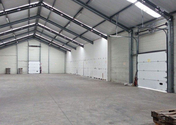 Skladové priestory, 10 km od Trenčína