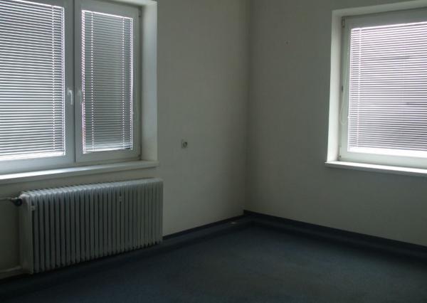 Kancelárie, Bratislavská, Trnava