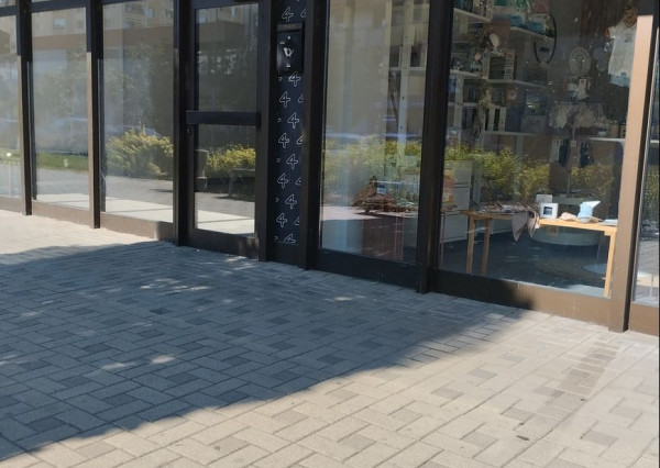 Na prenájom - obchodné priestory, Malacky