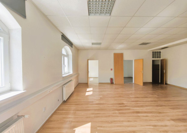 Kancelársky celok na prenájom - Dúbravka