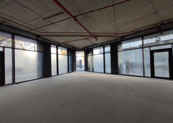 Lukratívne obchodné priestory v Apollo NIVY, Prievozská-Ružinov