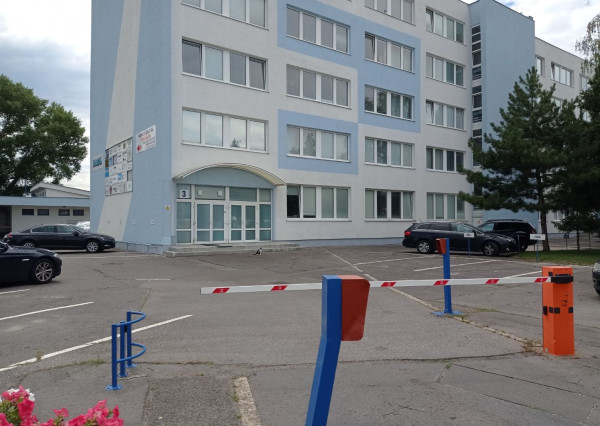 Na prenájom kancelárske priestory na Panónskej ceste 26-36m2