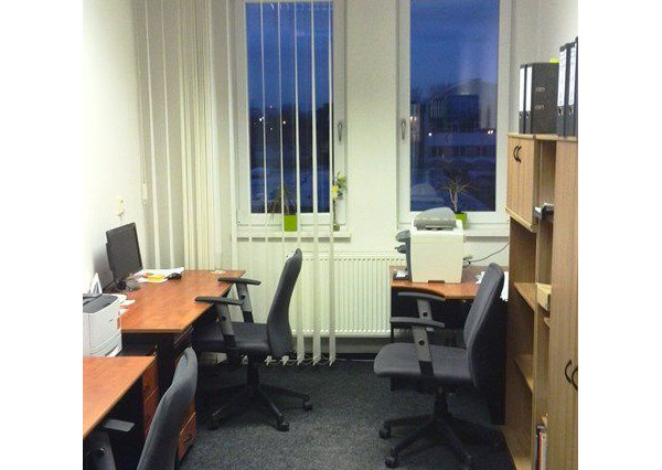 Kancelársky priestor na prenájom, Studená, Bratislava II, 200m2