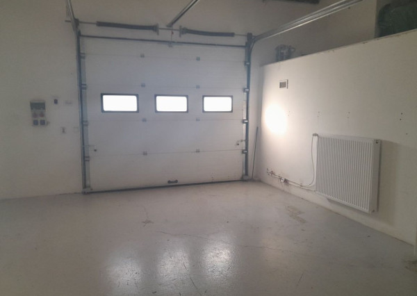 Prevádzkový priestor, ul. Coburgova, Trnava